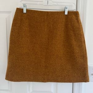Uniqlo wool skirt 8